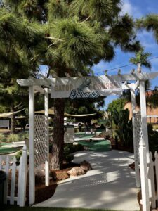loma club mini golf