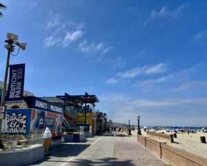 pacific beach boardwalk