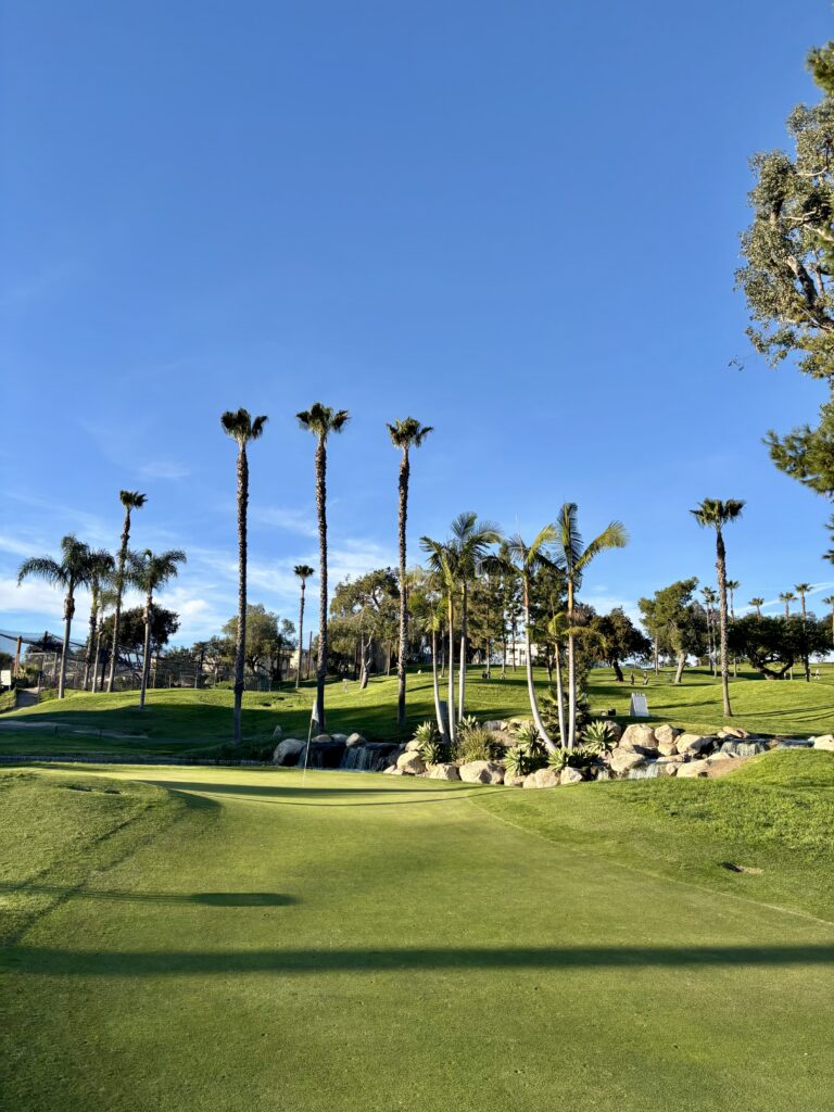 colina park golf course